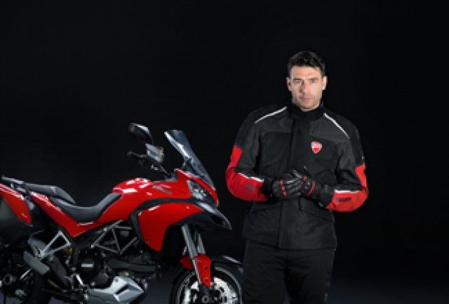 Мотоциклы Ducati позаботятся о безопасности пилота и пассажира